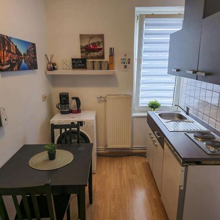 Praktische City Apartments Direkt Am Hauptbahnhof Neumünster Kültér fotó