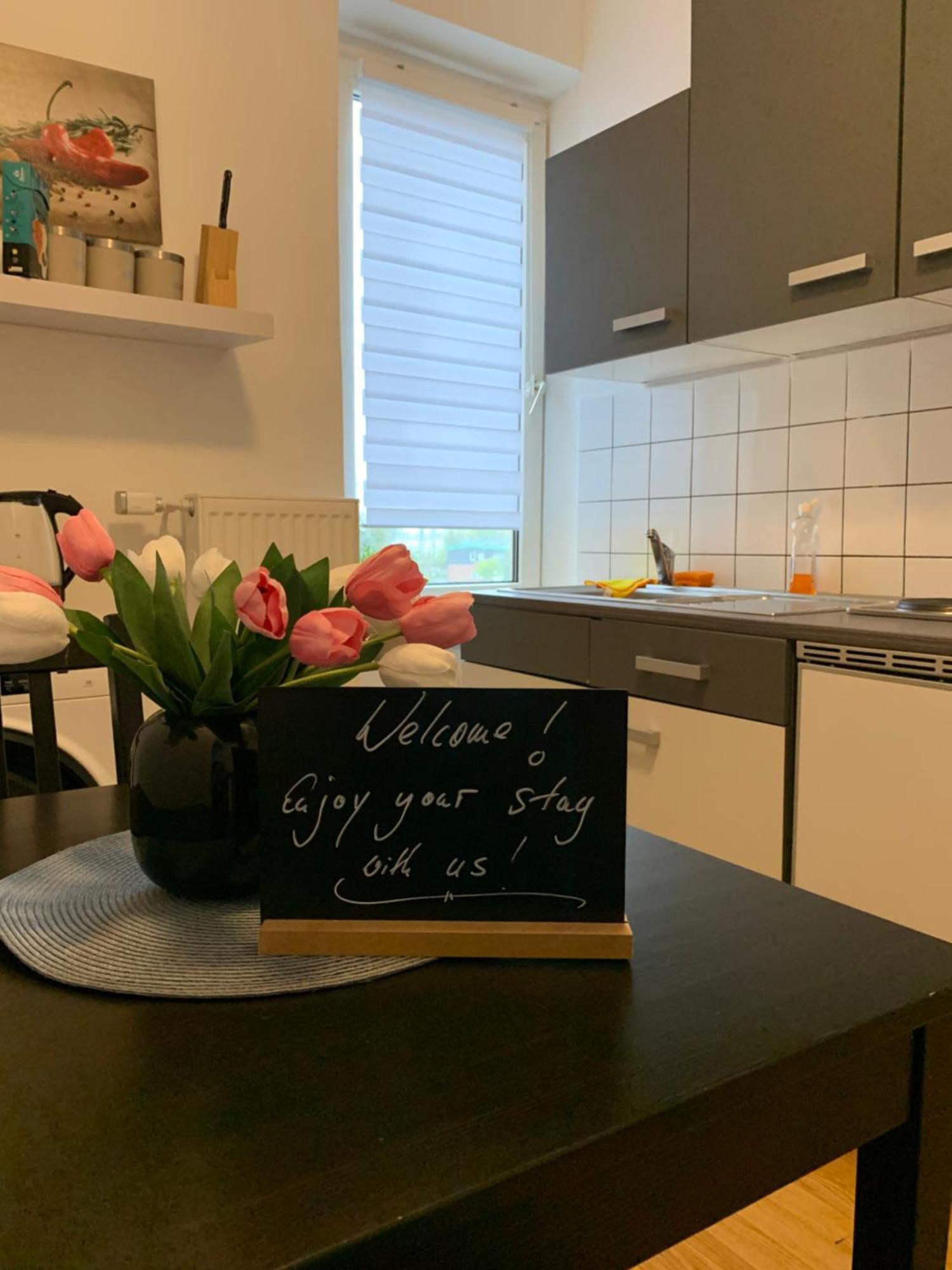 Praktische City Apartments Direkt Am Hauptbahnhof Neumünster Kültér fotó