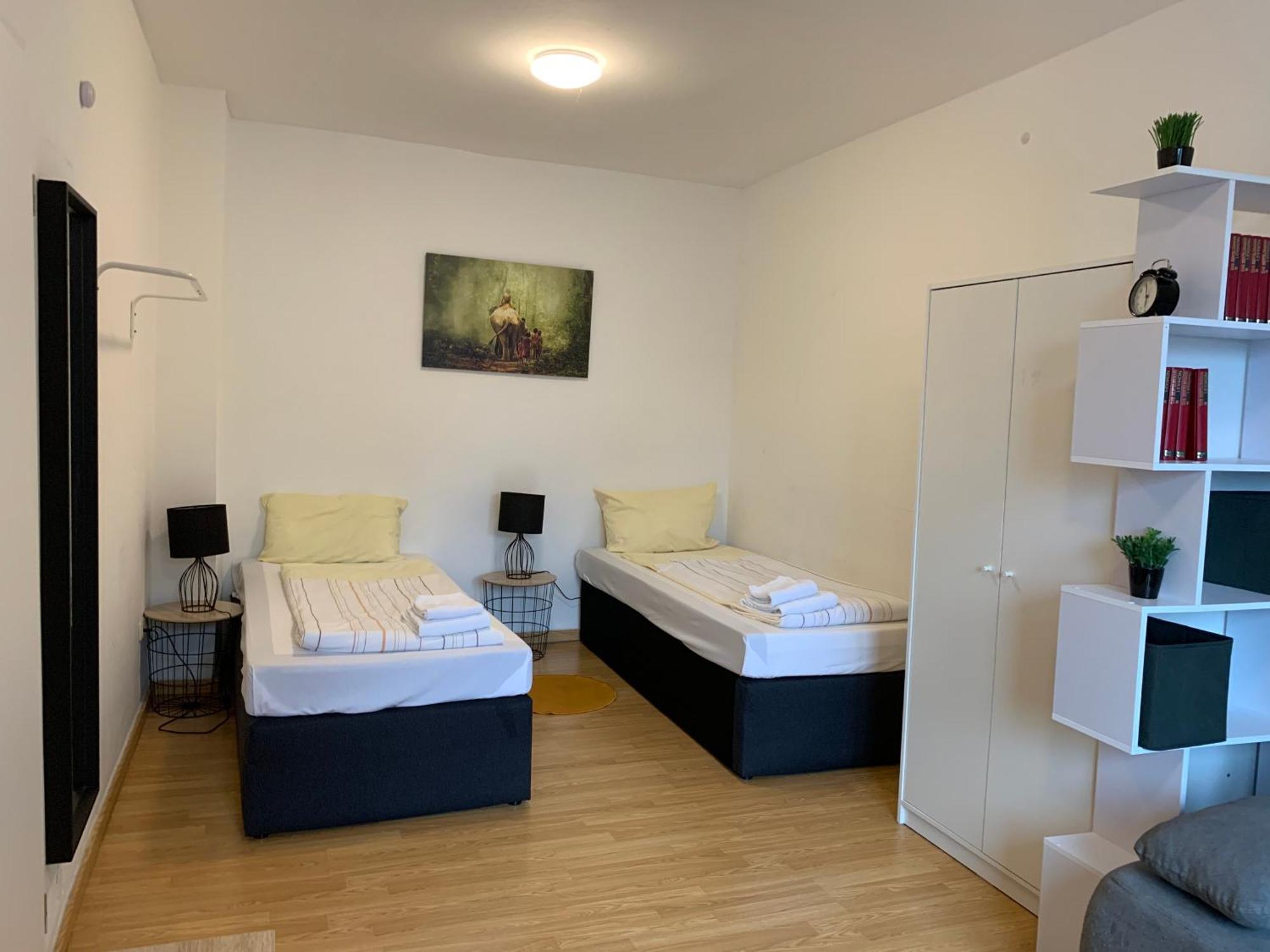 Praktische City Apartments Direkt Am Hauptbahnhof Neumünster Kültér fotó