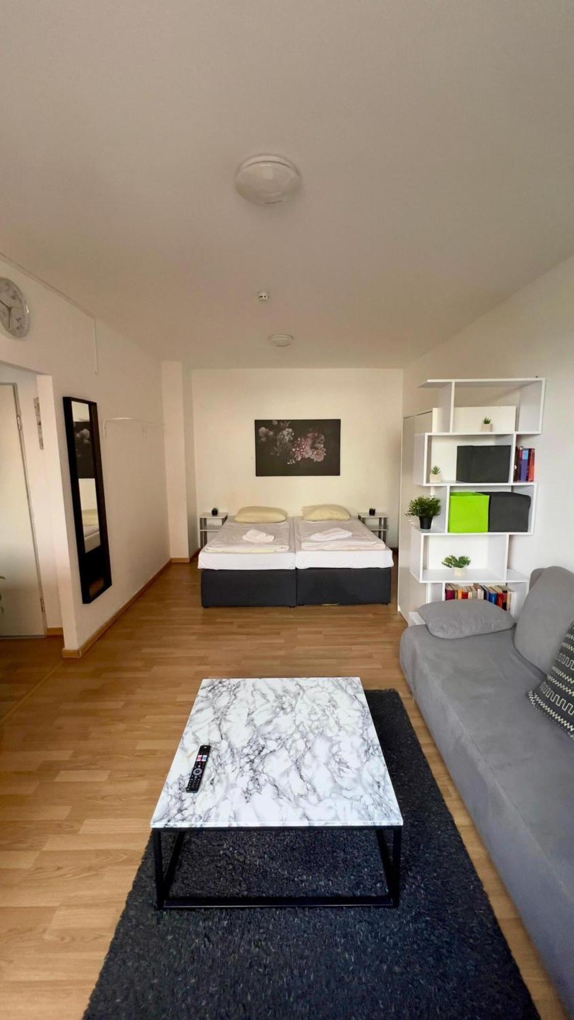 Praktische City Apartments Direkt Am Hauptbahnhof Neumünster Kültér fotó
