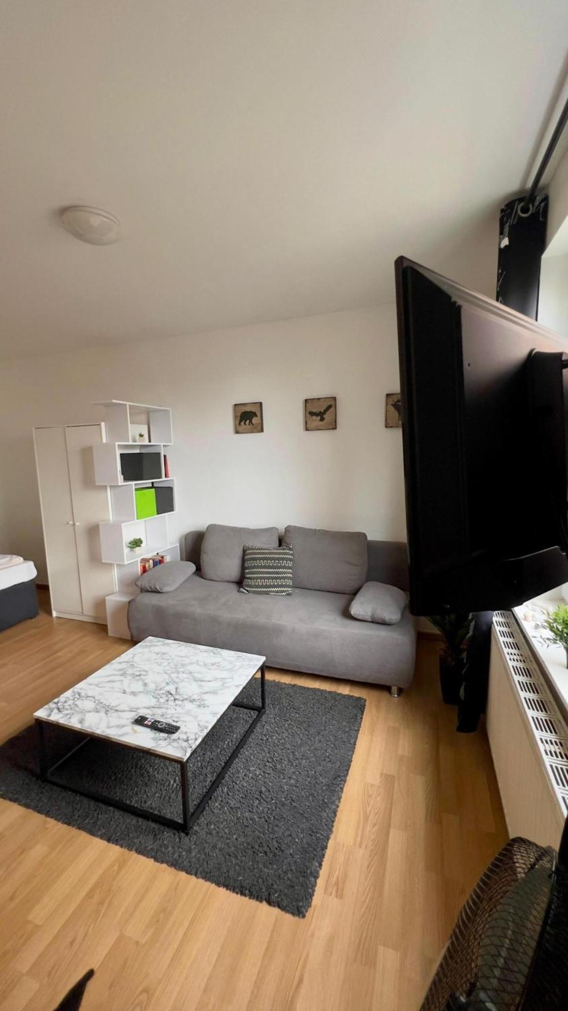 Praktische City Apartments Direkt Am Hauptbahnhof Neumünster Kültér fotó