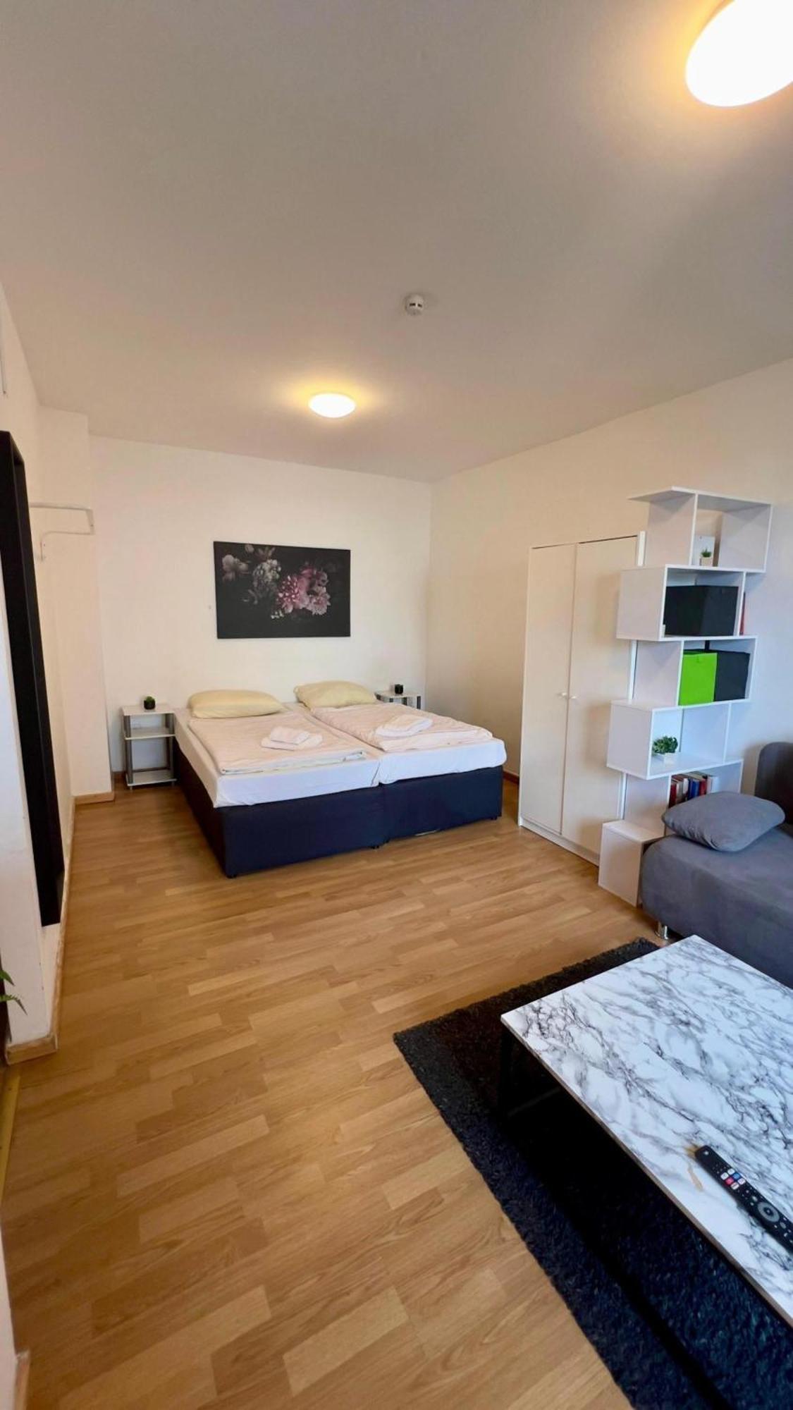 Praktische City Apartments Direkt Am Hauptbahnhof Neumünster Kültér fotó